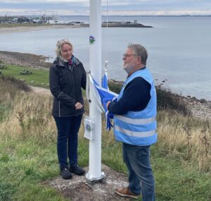 Skansens Venner flager på FNs Ældredag 4